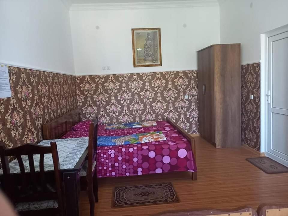 Guest House Fazisi Koetaisi Buitenkant foto